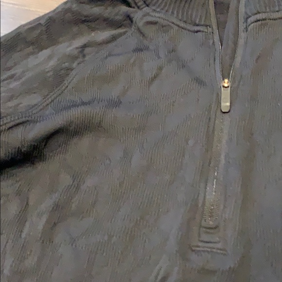 LULU: 3/4 zip - Picture 2 of 3